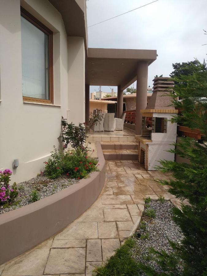 Maia Luxury Pool Villa Afantou Exterior photo