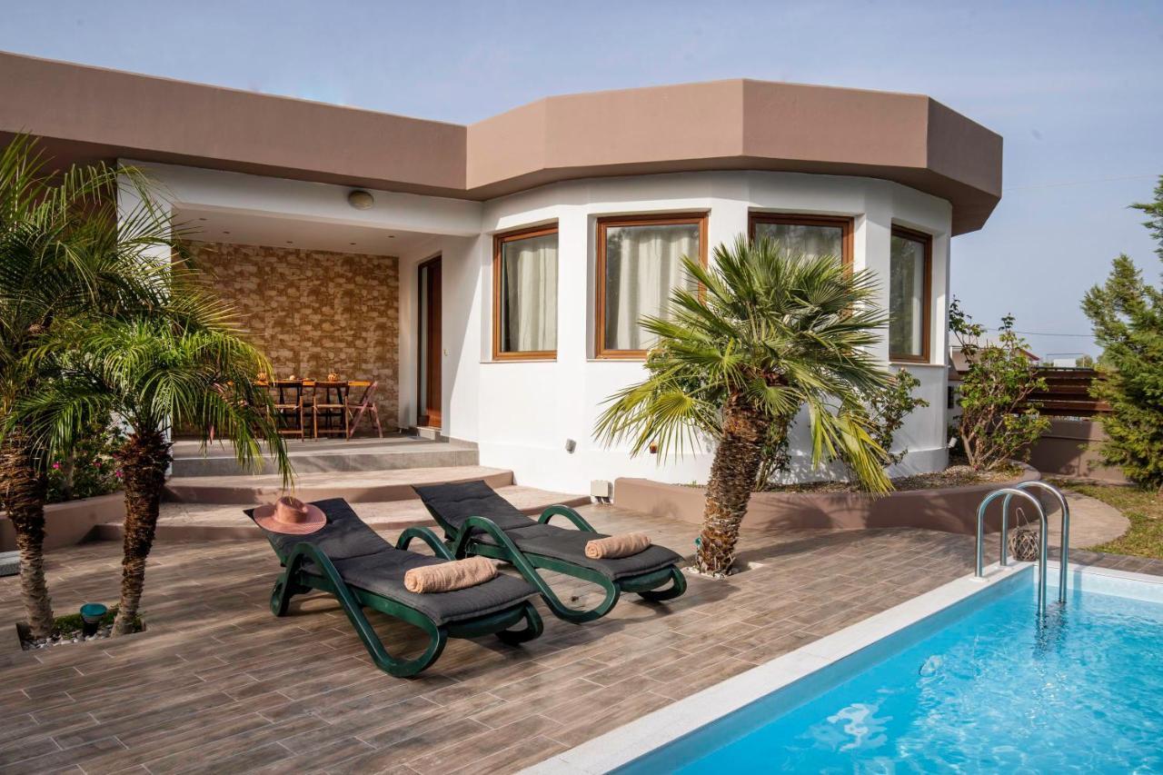 Maia Luxury Pool Villa Afantou Exterior photo