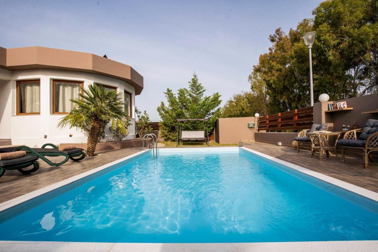 Maia Luxury Pool Villa Afantou Exterior photo