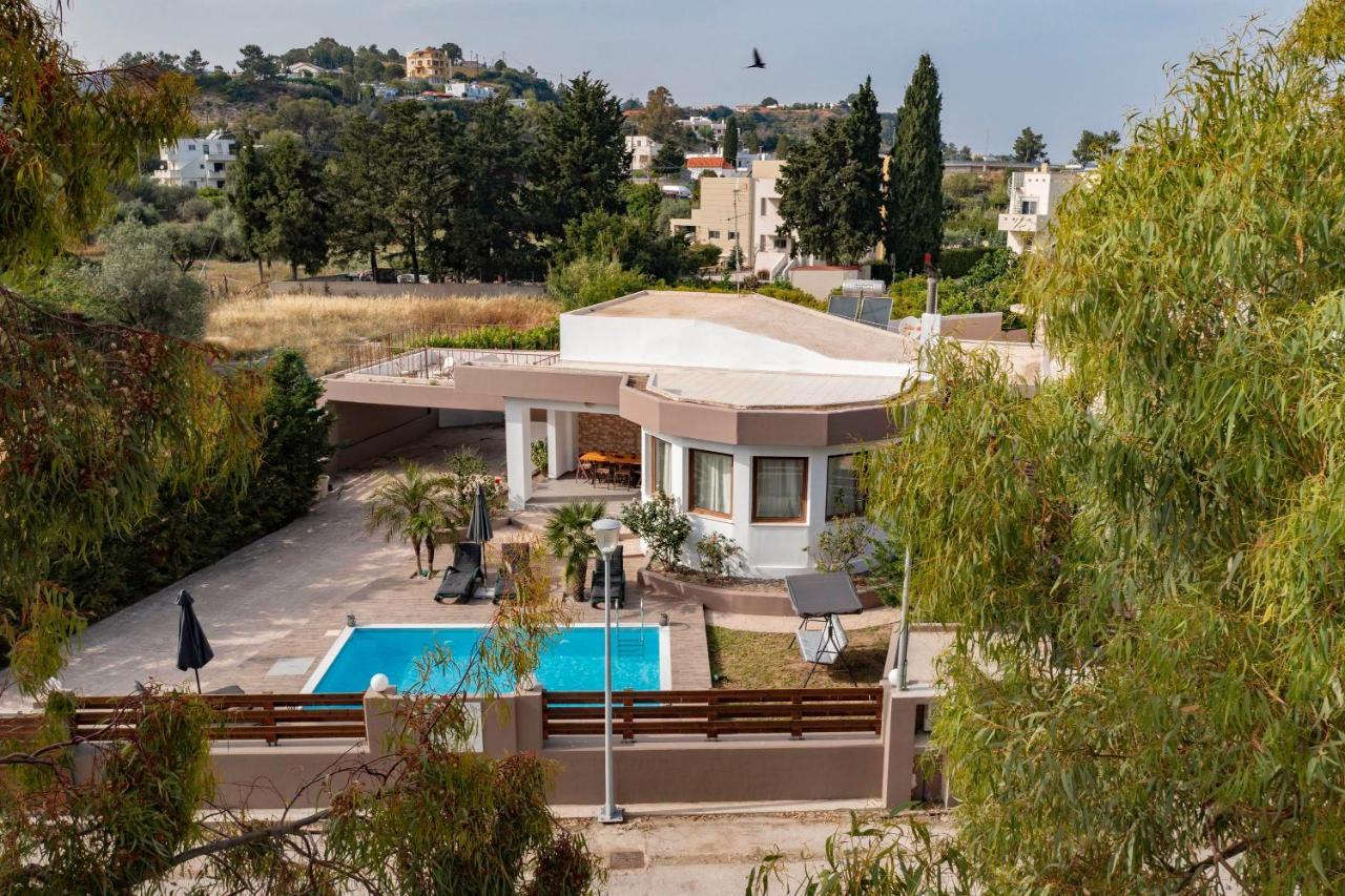 Maia Luxury Pool Villa Afantou Exterior photo